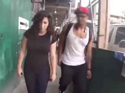 Cammina da sola per strada, molestata 108 volte in 10 ore