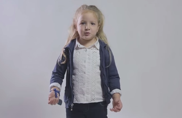 “Pure Love”, l’amore spiegato dai bambini – Video