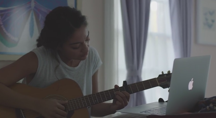 Apple, lo spot di Natale punta all’emozione – Video