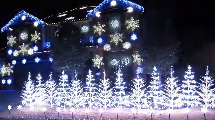 Lo show natalizio di una famiglia texana è virale – Video