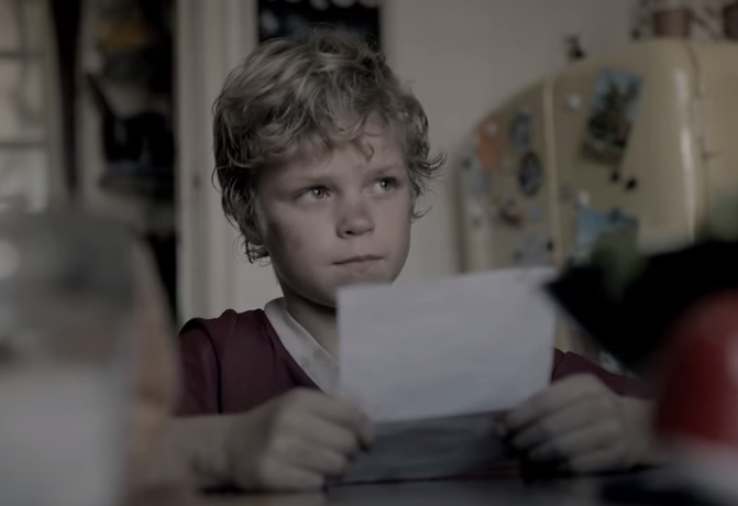 Casa, lavoro e famiglia: quando l’aiuto arriva dai figli – Video