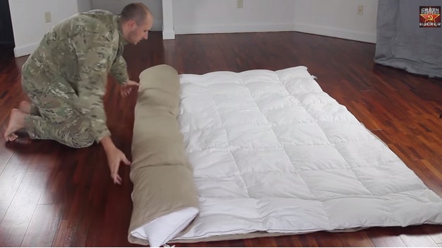 Inserire il piumone nel copri-piumone, da oggi, è un gioco da ragazzi