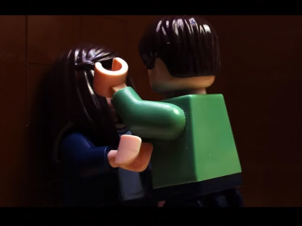Cinquanta sfumature di grigio, il trailer con i Lego
