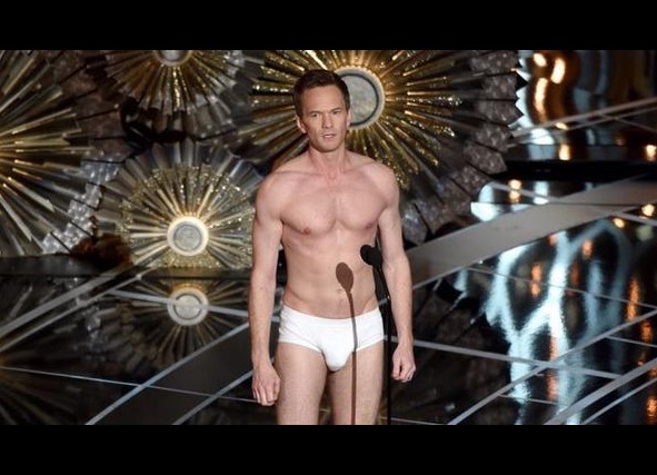 Neil Patrick Harris in mutande alla Notte degli Oscar – Video