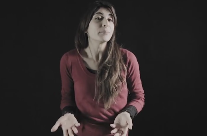 “First Love”: se rincontraste il primo amore, cosa gli direste? – Video