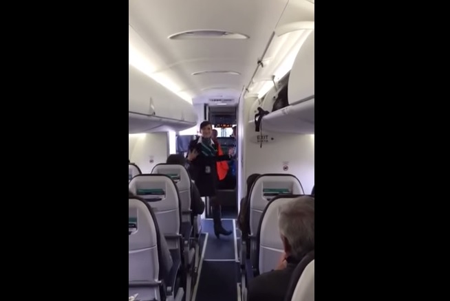 Breakdance tra le nuvole: la hostess-ballerina conquista il web