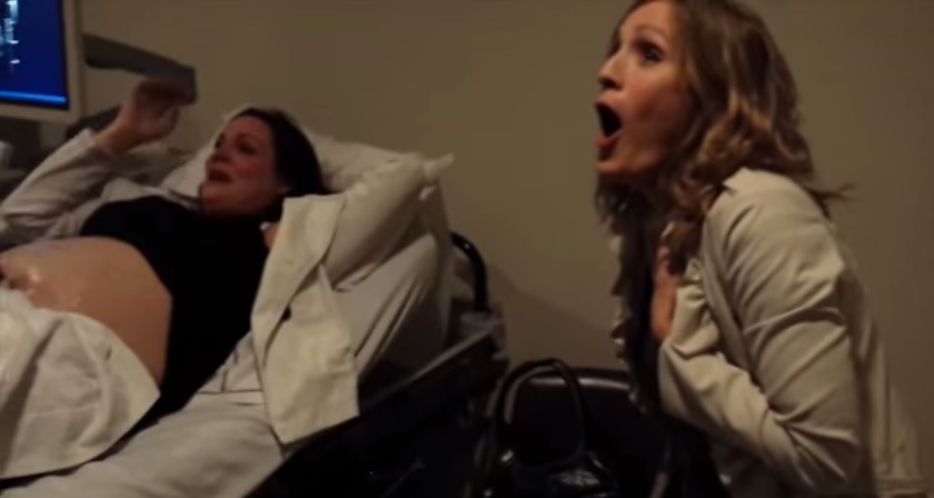 “Aspetto due gemelli”, la reazione della zia è impagabile