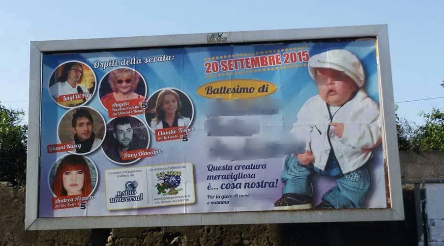 Catania, manifesto choc per il battesimo di un bambino – Foto