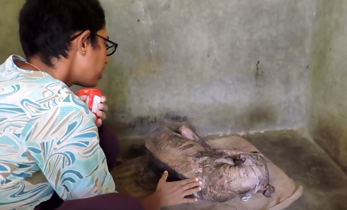 Lo trovano in pessime condizioni, quello che accade dopo è sorprendente