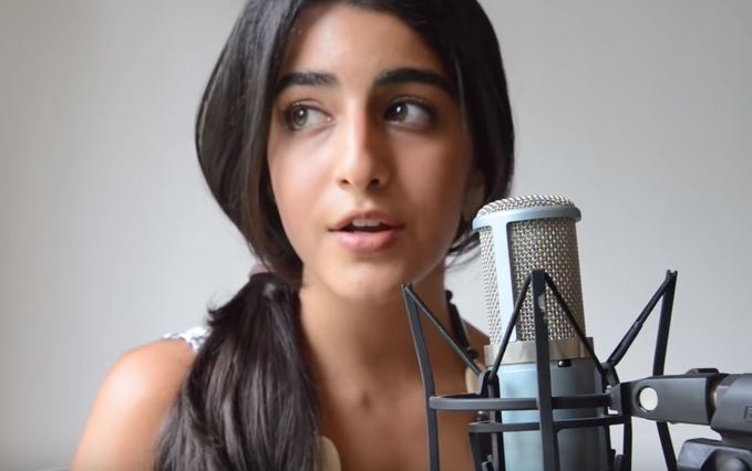 Luciana Zogbi, giovane promessa da 40 milioni di clic – Video