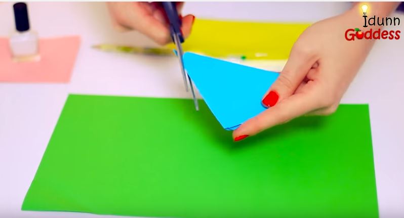 Come realizzare una pochette originale in poche semplici mosse – Video