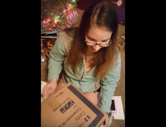 “Non avrei potuto desiderare una moglie migliore di te”, il video è virale