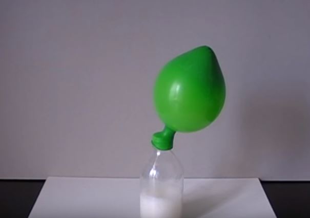 Ecco un trucco per gonfiare i palloncini senza usare l’elio – Video