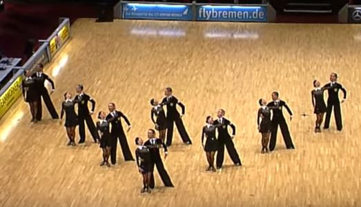 Tutti si aspettavano un’esibizione normale e invece…