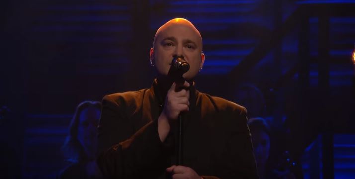 The Sound of Silence, la versione di questa band heavy metal è da pelle d’oca