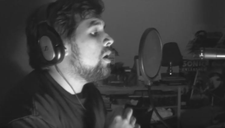 Canta John Legend e incanta il web, la cover è da brividi