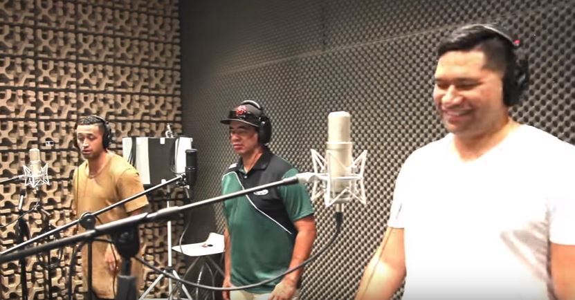 Hanno tre voci diverse, ma quando cantano insieme mettono i brividi