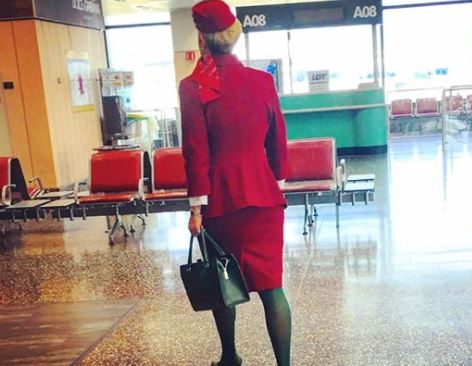 Selvaggia Lucarelli: “Le calze verdi delle hostess Alitalia? Fanno molto cespuglio parlante”