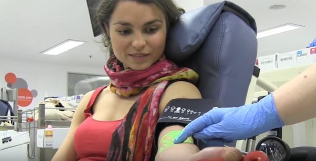 Ansia per il prelievo? Ecco la soluzione per scovare la vena a colpo sicuro