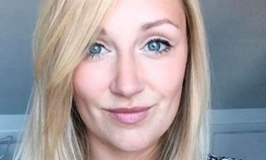 “La mia amica ha incontrato l’uomo dei suoi sogni su quell’aereo, aiutatemi a trovarlo”