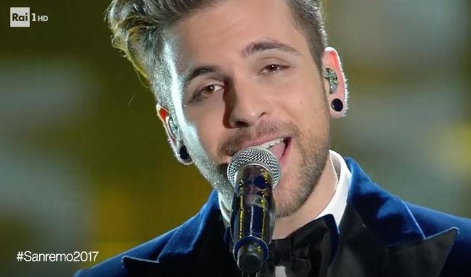 Alessio Bernabei: “Ho lasciato i Dear Jack perchè mi stavano sul ca***”