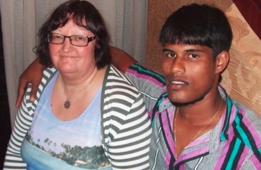 60enne sposa toy boy di 26 anni e gli intesta tutto, lui muore e lei resta senza un soldo