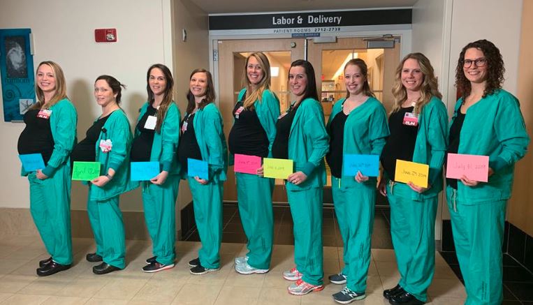 Nove infermiere incinte in contemporanea: lavorano tutte nello stesso reparto