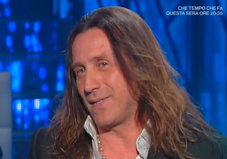 Povia in lutto: “Eri troppo avanti, buon paradiso”