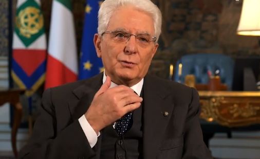 Mattarella, parla il barbiere palermitano: “Non vedo l’ora di potergli sistemare i capelli”