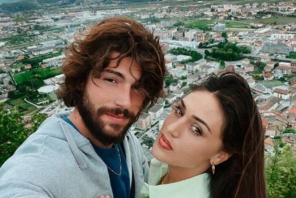 Cecilia e Ignazio derubati: “Vi auguro di spendere tutto in medicine”