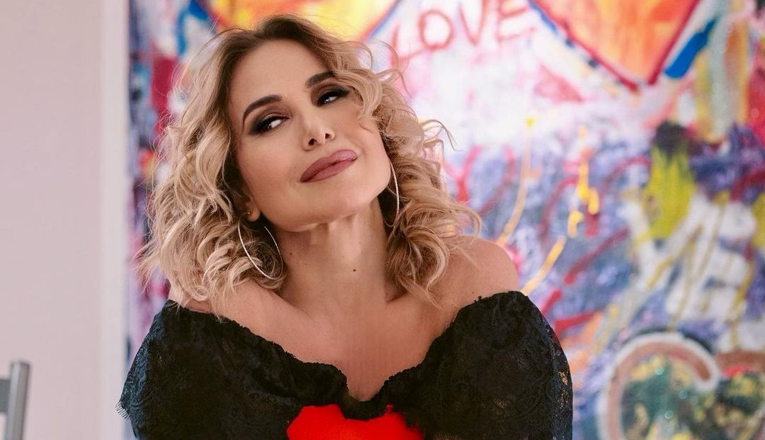 Barbara D’Urso brinda con il suo pubblico: “Pensavate che vi avrei lasciato soli?”