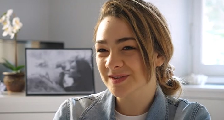 “Le Iene” smascherano il regista sporcaccione che ci prova con l’aspirante attrice