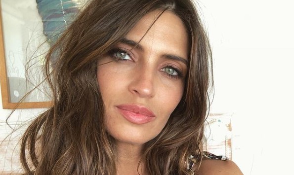 Il cancro è tornato, la moglie dell’ex portiere di nuovo in ospedale