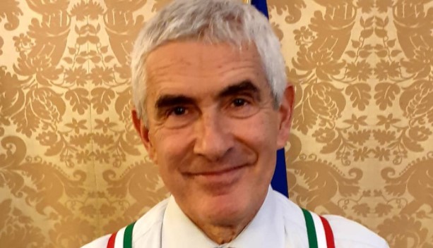 “Tosse fastidiosa e malessere subdolo”, Casini ricoverato in ospedale per Covid