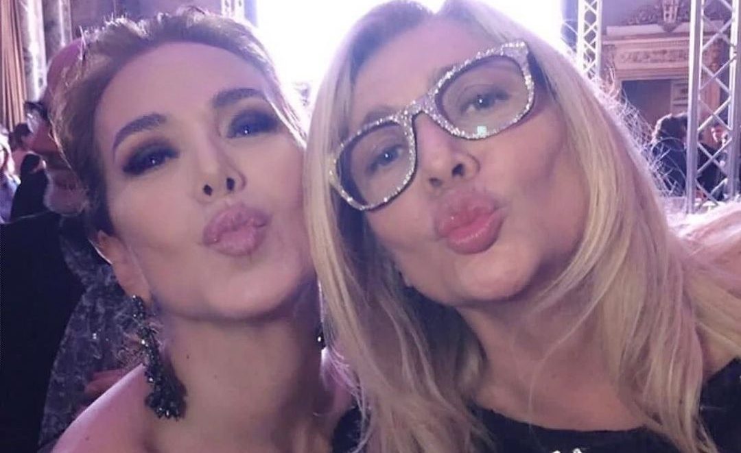 Barbara D’Urso, il messaggio inaspettato a Mara Venier a pochi giorni dalla sfida in tv