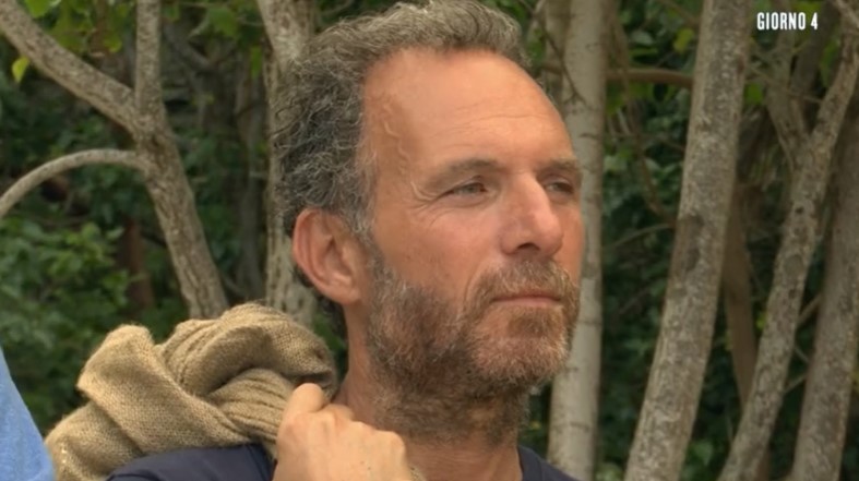 Isola, naufrago si ritira al termine della puntata: “Io sbotto veramente”