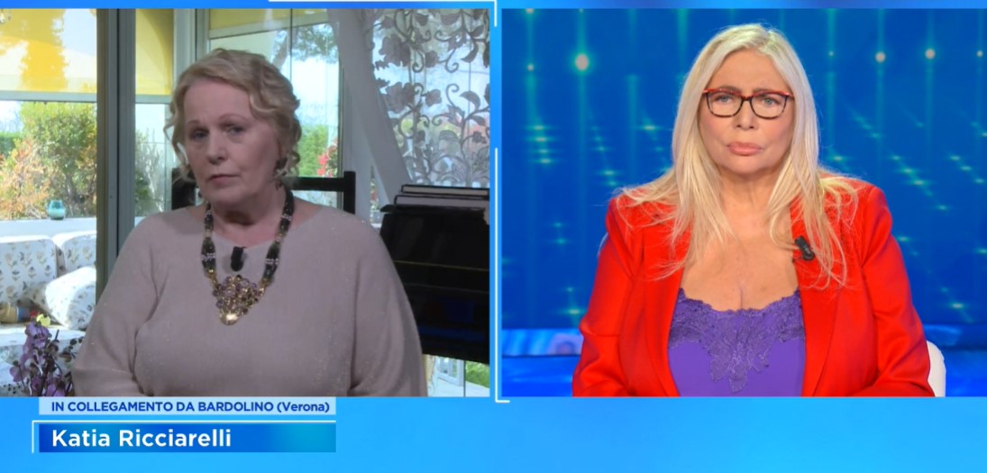 Katia Ricciarelli preoccupa Mara: “Mi sento veramente persa, ho paura”