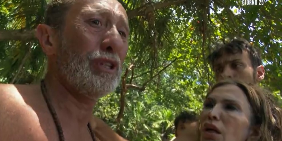 Beppe Braida abbandona l’Isola in lacrime: “Lo hanno ricoverato, devo lasciare”