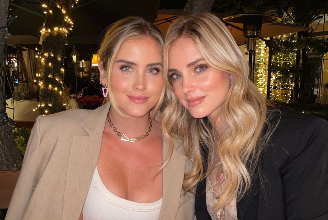 Chiara Ferragni liquida tutti i soci: “Alla sorella Valentina ha dato 50 euro”