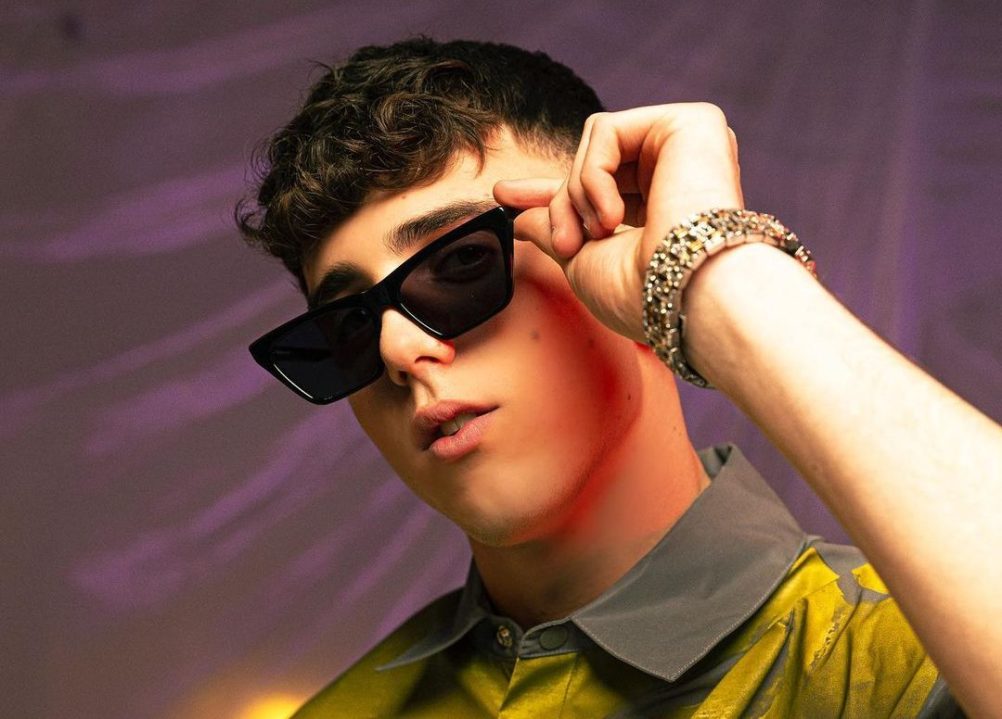 Gigi D’Alessio è diventato nonno per la terza volta…e il figlio Luca debutta ad “Amici”