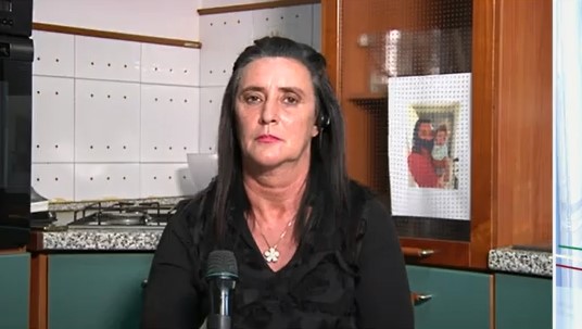 Si finge carabiniere, corteggia una donna e la truffa: “Mi ha portato via 50mila euro”