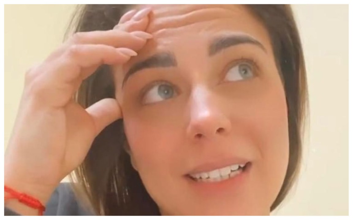 La “scugnizza” di “C’è posta per te” spiega perchè parla in dialetto e racconta il Covid sui social