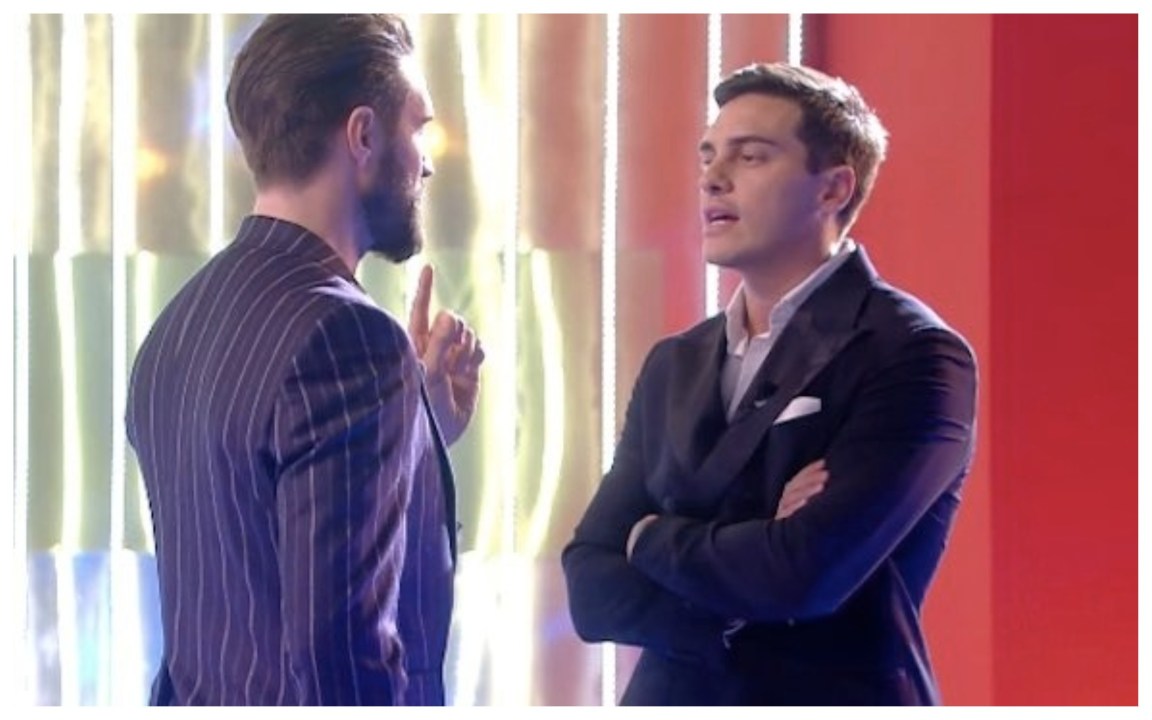 “Portami tua moglie e ci penso io”, rissa sfiorata in diretta tra Alex Belli e il “tentatore”