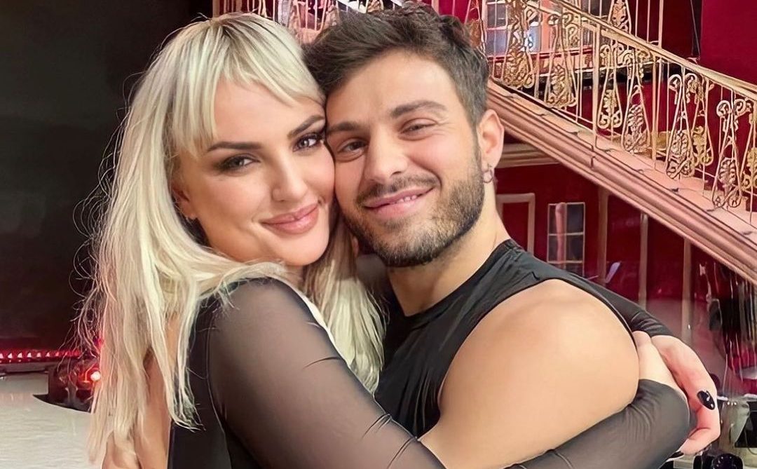 Arisa, con Vito Coppola è già finita: “Per favore, non chiedetegli più di me”