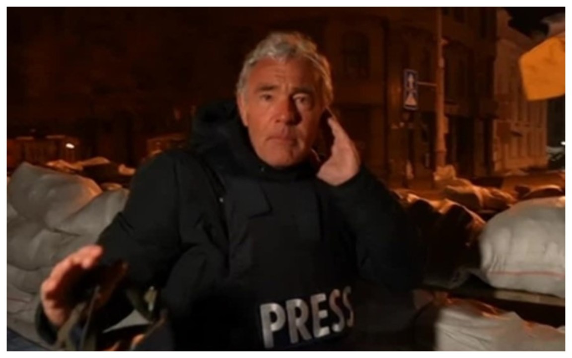 Giletti conduce “Non l’Arena” da Odessa, l’attacco in diretta: “Sentite i colpi?”