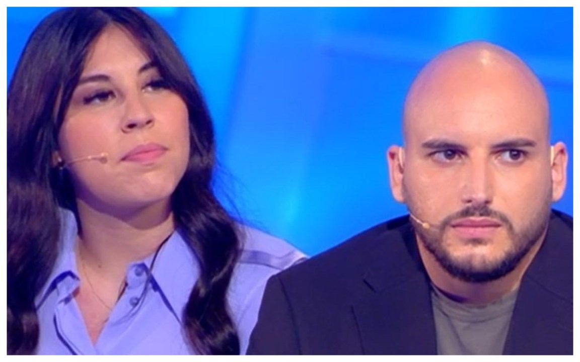 Vuole sposarsi come i Ferragnez ma i suoi non possono permetterselo: Rosalba chiude la busta