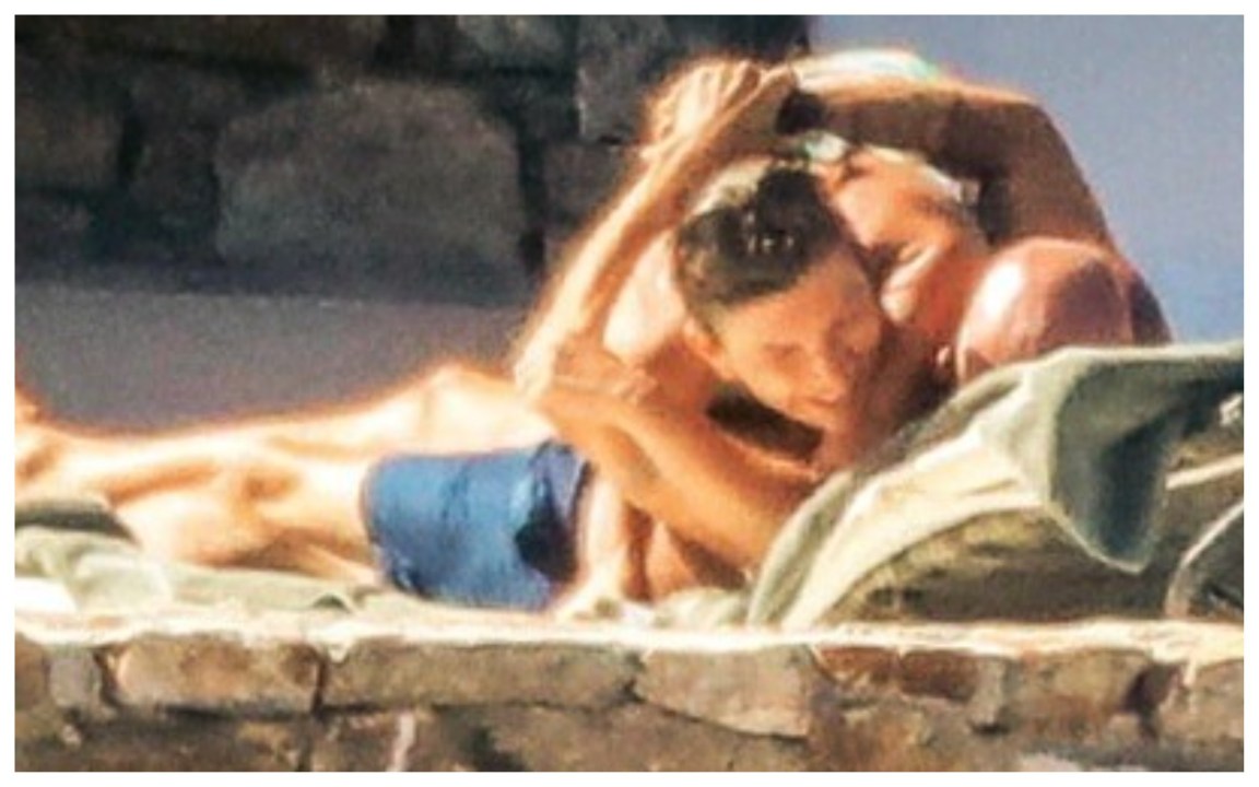 Eros Ramazzotti ha un nuovo amore? Coccole bollenti a Mykonos con un’aitante mora