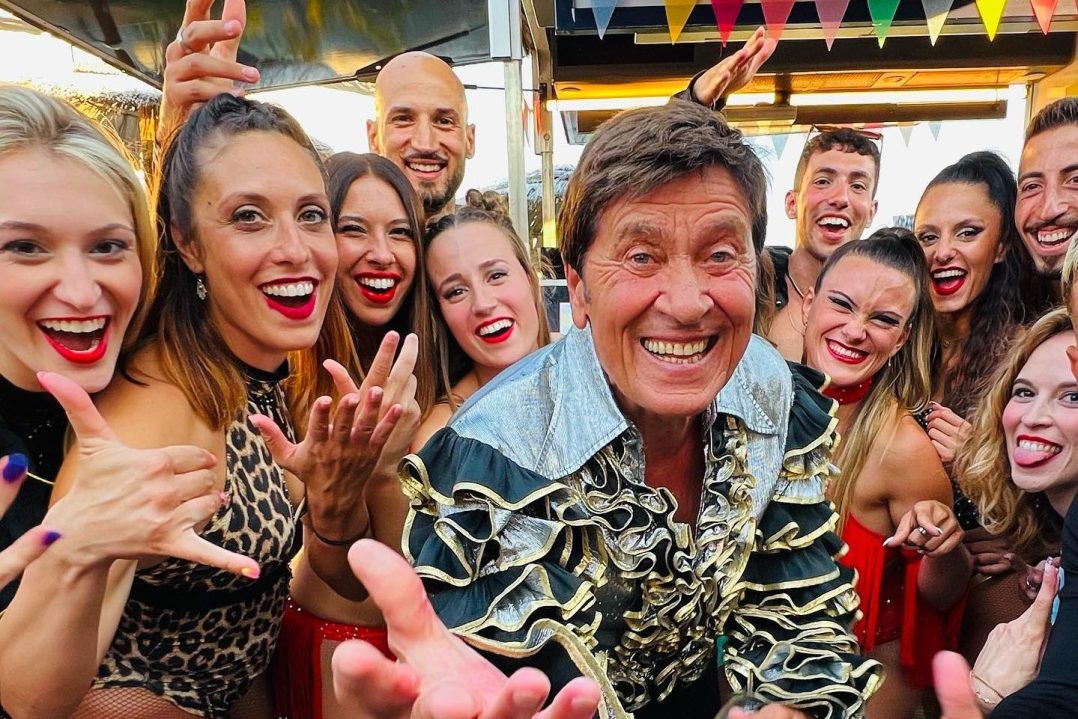 Gianni Morandi choc: “Vorrei morire sul palco, un colpo secco”