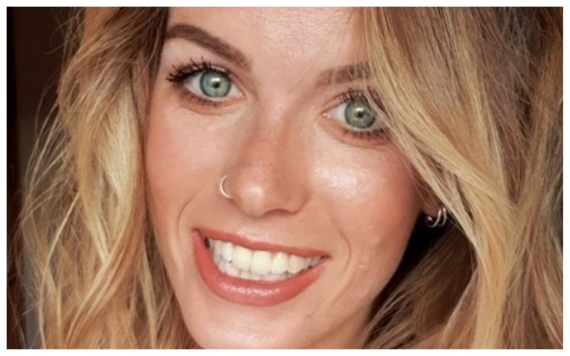 Fu accusata di aver fatto sess0 con un alunno, la nuova vita dell’ex prof a Dubai