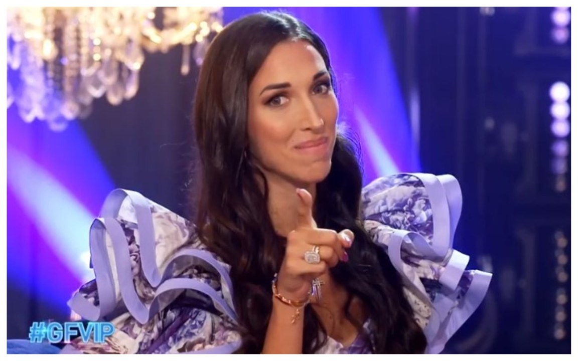 “GF Vip”, nella casa l’influencer che odia la monogamia: “Mio marito può andare con le altre”